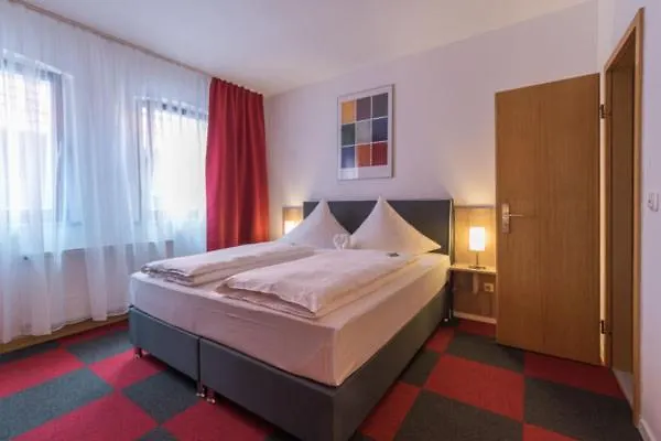 Hotel Luca Betzenstein Bed & Breakfast